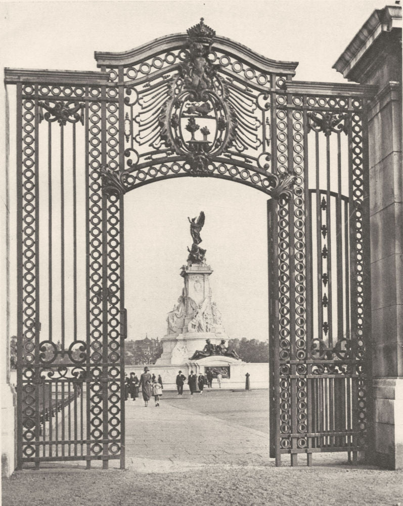 BUCKINGHAM PALACE.Gates wrought iron. 1913 restoration 1926 old vintage print